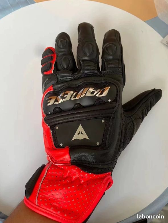 Gants moto Dainese taille XL cuir perforé neuf (image 1)