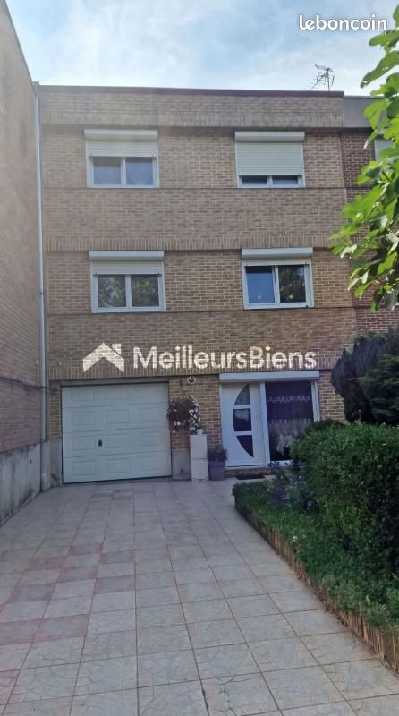 Maison 4 pièces 118 m² · à Lens · 118 m² · 169 900 €