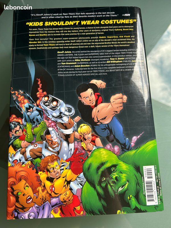 Teens Titans by Geoff Johns Omnibus (image 2)