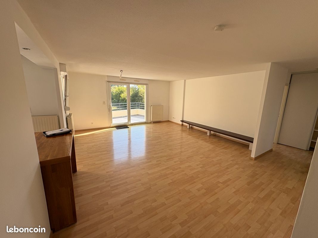 Appartement 3 pièces 80 m² · à Eschau · 80 m² · 1 030 €/mois