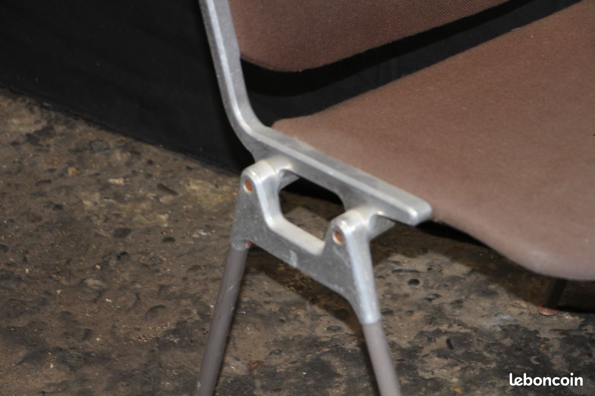 1 chaise castelli dsc103 marron (image 3)