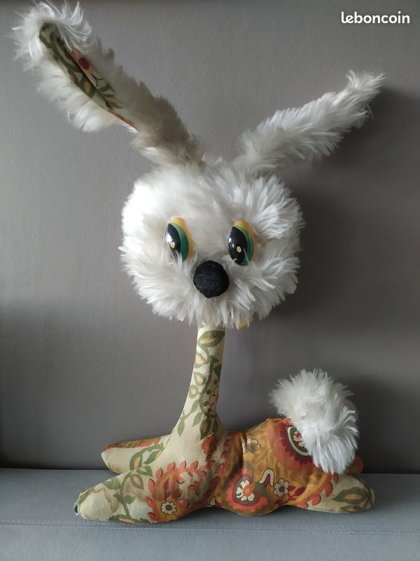 Etonnante peluche vintage lapin années 70 (image 1)