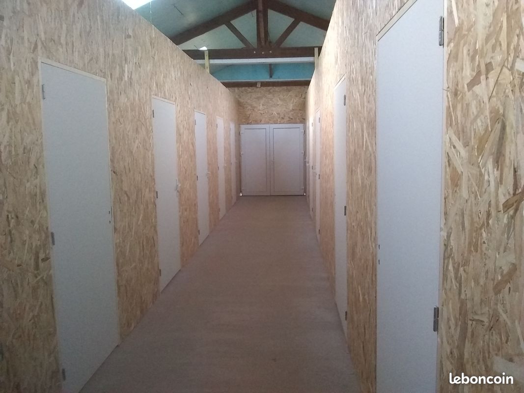 A louer box · à Josselin · 50 €/mois