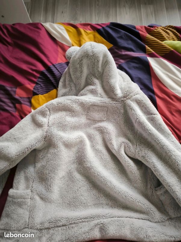 Sweat Polaire Gris Taille S - Marque Arkitec - Pour Fille 16 Ans - Occasion En Très Bon état