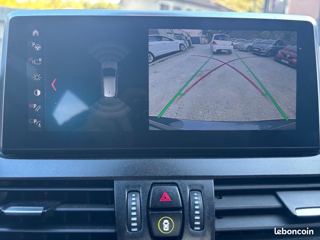 BMW SERIE 2 ACTIVE TOURER F45 LCI 225xe iPerformance 220 ch BVA6 Business Design Caméra de recul Radar avant arrière Hayon électriq (image 20)