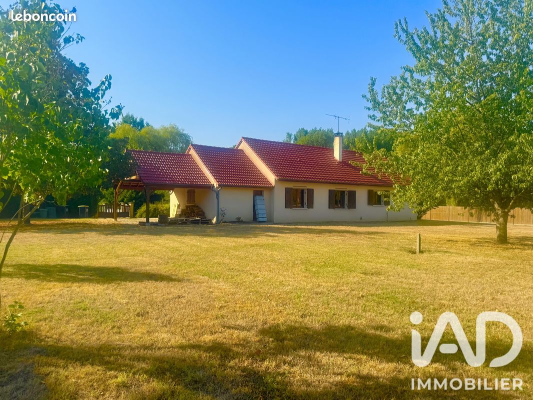 Maison 4 pièces 80 m² · à Léré · 80 m² · 129 500 €