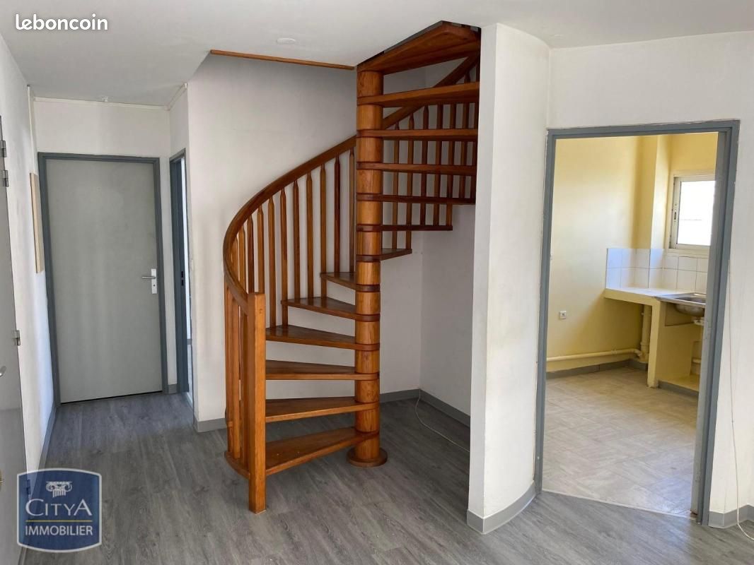 Appartement 4 pièces 83 m² · à Saint-Denis · 83 m² · 154 100 €