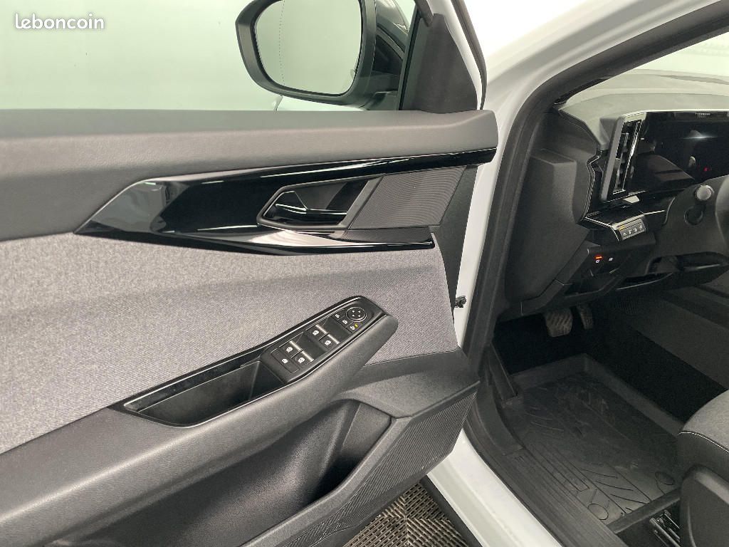 Renault Austral mild hybrid 160 auto Evolution (image 19)