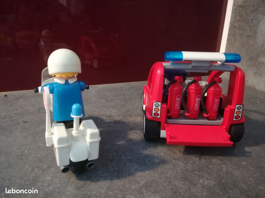 Lot playmobil (image 2)