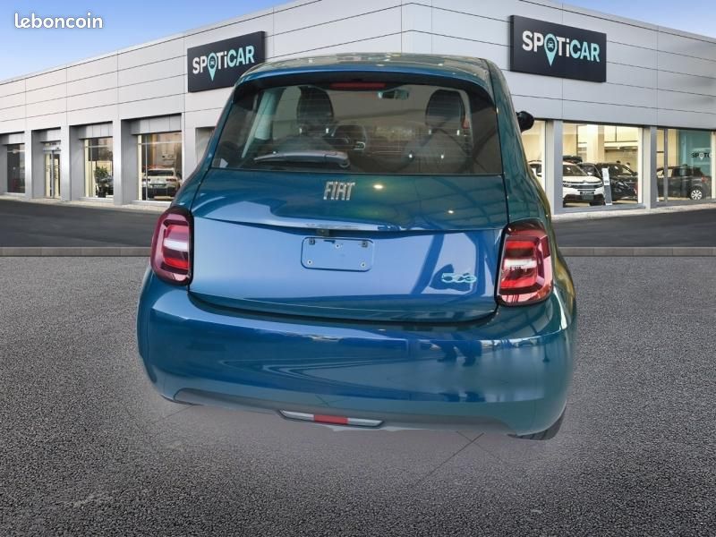 Fiat 500 e 95ch 23,8kWh Icône MY25 Step 2 (image 5)