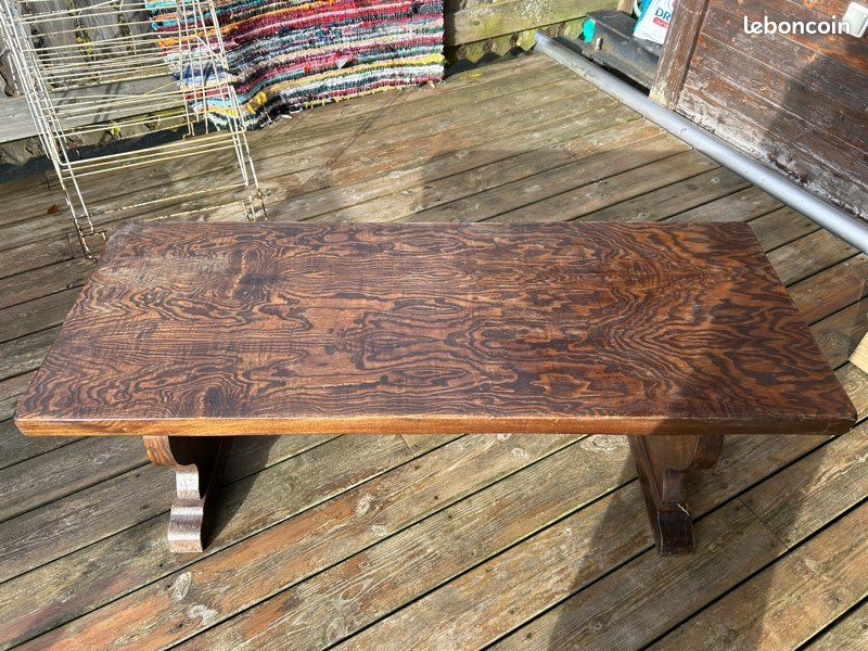 Table basse en bois (image 1)