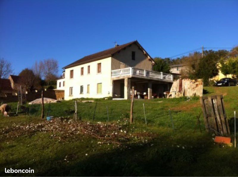 Maison 6 pièces 140 m² · à Masclat · 140 m² · 140 000 €