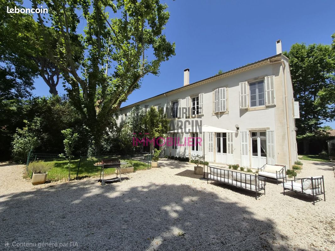 Maison 5 pièces 180 m² · à Avignon · 180 m² · 569 900 €