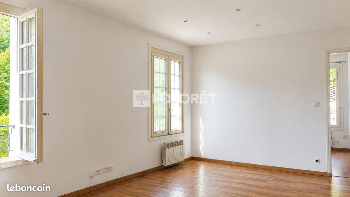 Appartement 2 pièces 37 m² · à Montmorency · 37 m² · 140 000 €