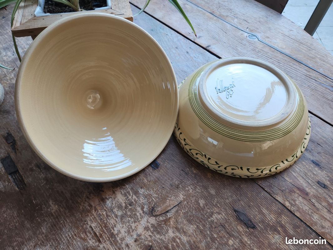 Tajine en céramique signé Vallauris G.C – décor floral (image 7)