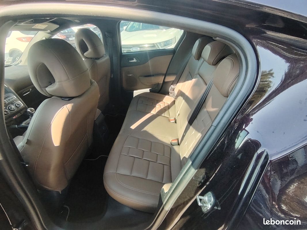 DS4 So chic 1.2 ptec 130 (image 10)