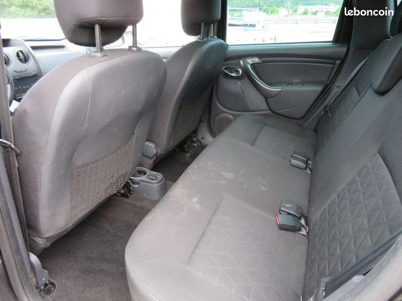 Dacia DUSTER 1.5 DCI 110CH PRESTIGE 4X4 (image 11)