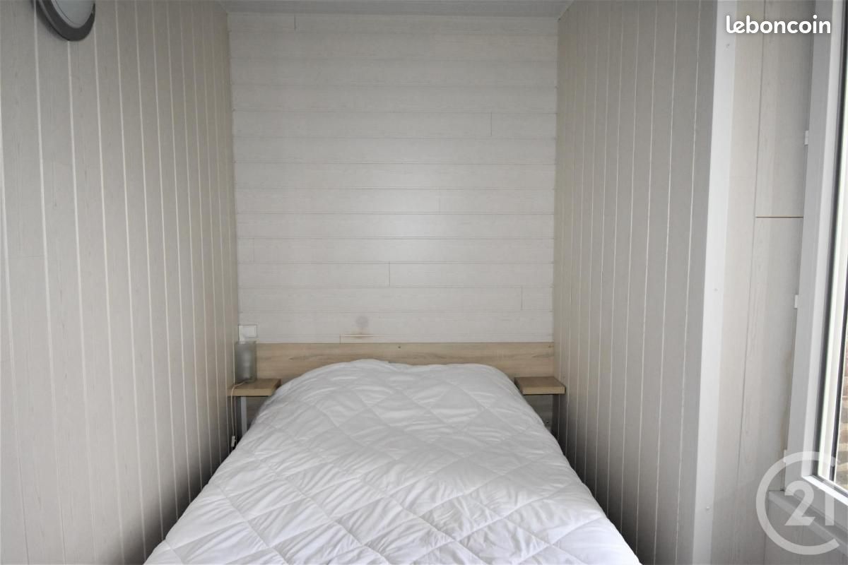 Appartement a louer laval - 2 pièce(s) - 25 m2 - Surfyn