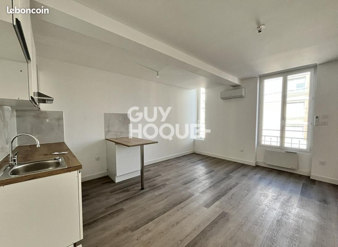 Appartement 3 pièces 40 m² · à Décines-Charpieu · 40 m² · 780 €