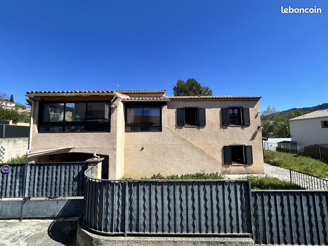 Maison 7 pièces 137 m² · à Allauch · 137 m² · 472 500 €