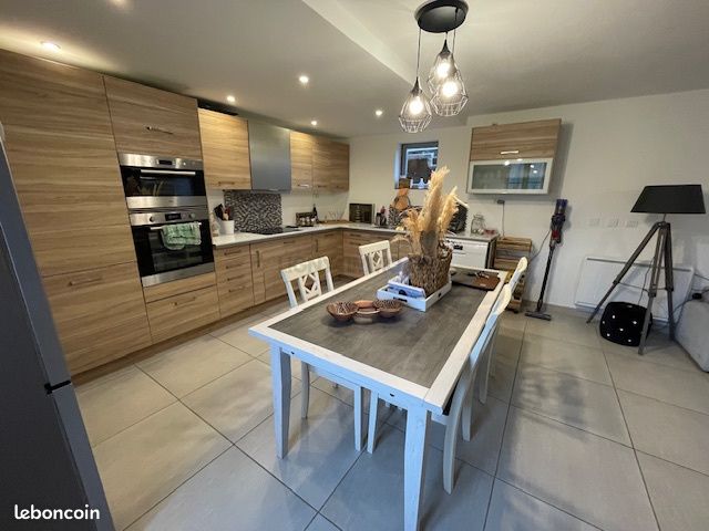 Maison 5 pièces 110 m² · à Petit-Caux · 110 m² · 205 000 €