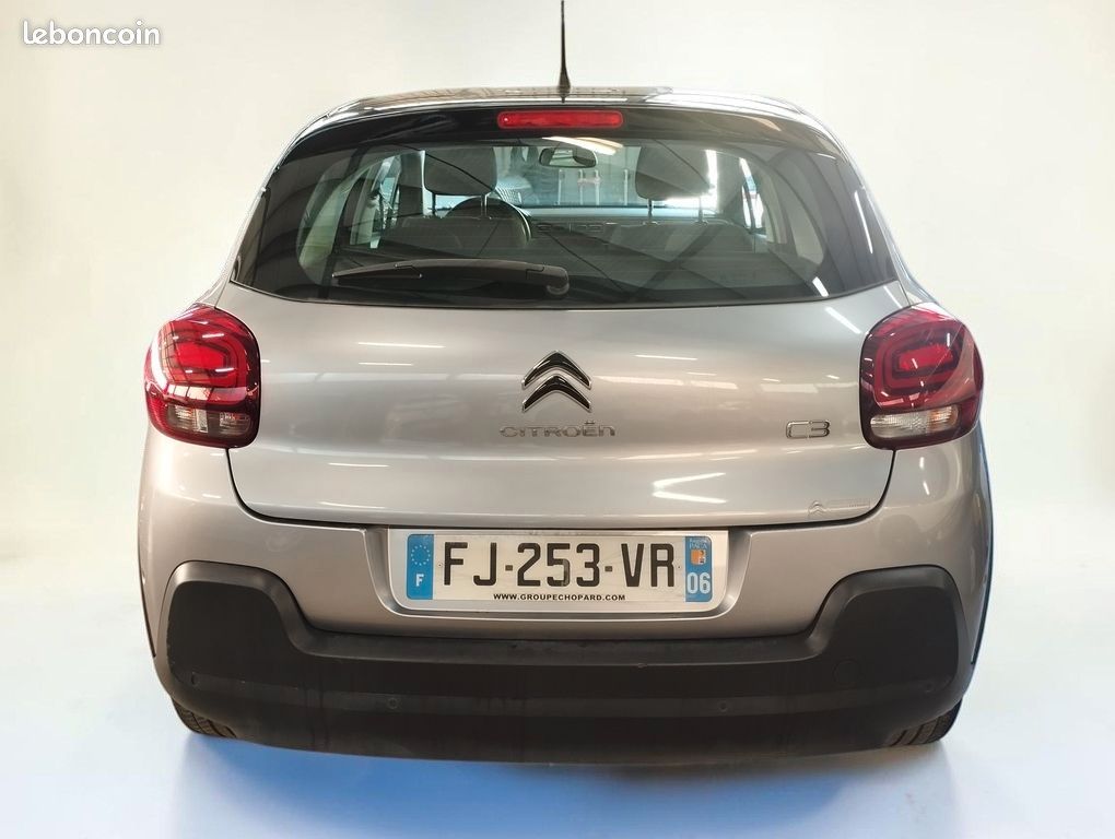 Citroën C3 1.2 THP 110 SHINE BUSINESS 5P (image 5)
