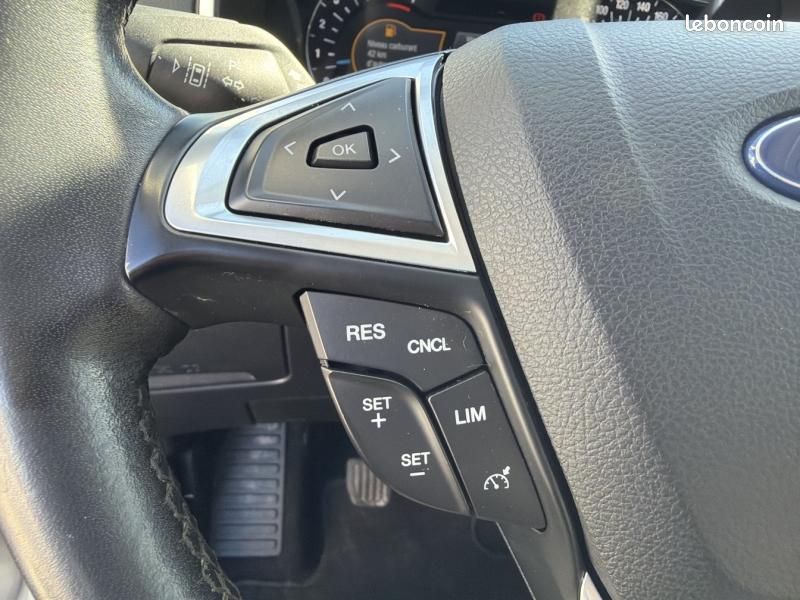 Ford S-MAX 2.0 EcoBlue 150ch Titanium Euro6.2 7 PLACES (image 19)