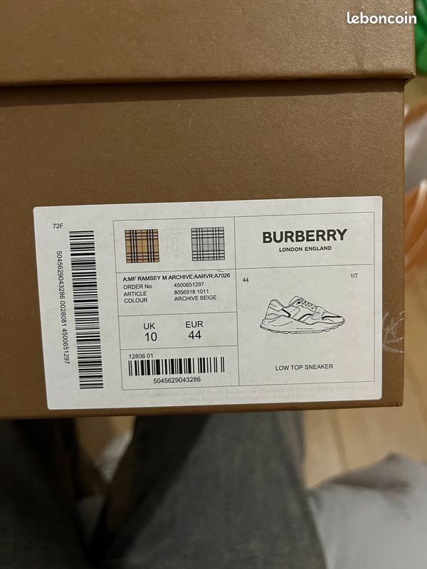 Chaussures Burberry (image 9)
