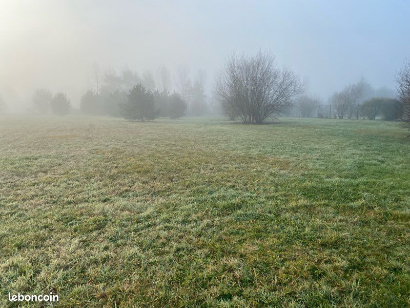 Magnifique terrain 3500m2 · à Saint-Germain-Et-Mons · 55 000 €