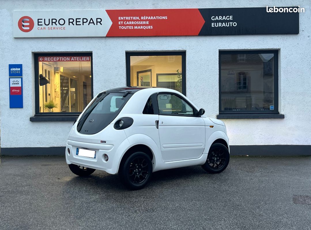 Microcar DUE INITIAL (image 2)