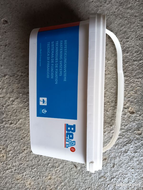 Cloueur gaz + 14000 pointes 50 mm (image 9)