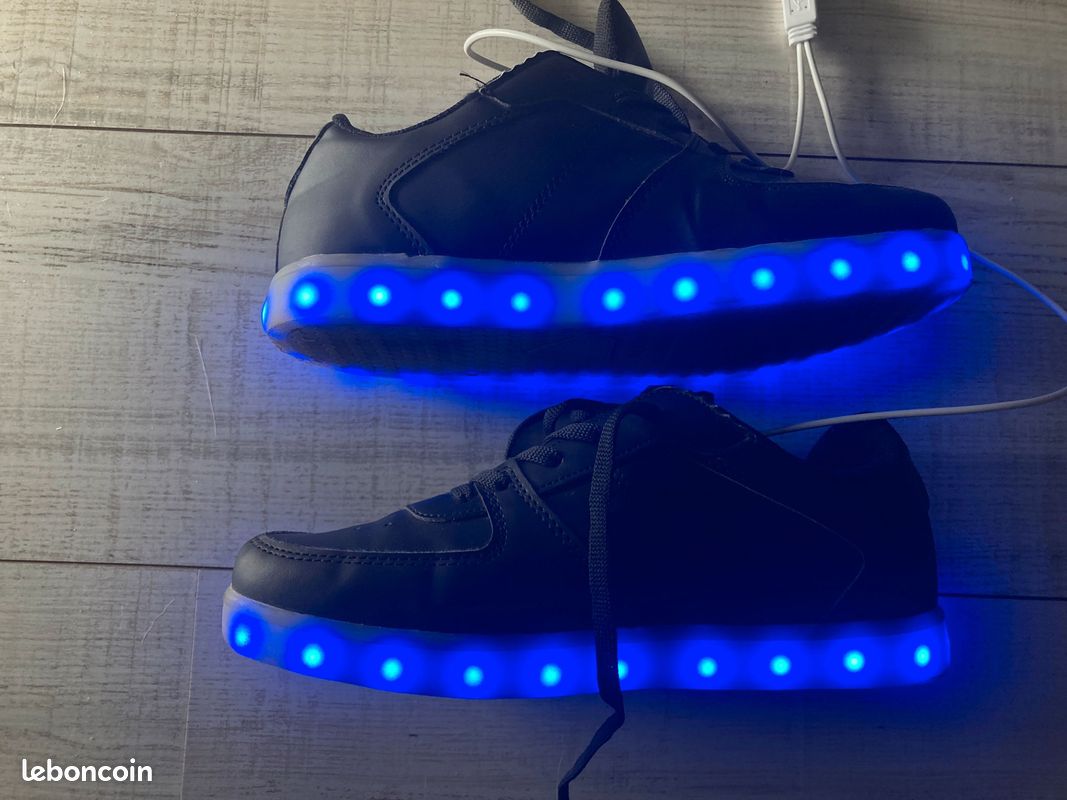 Sneakers basses noires lumineuses cash money taille 39 (image 15)