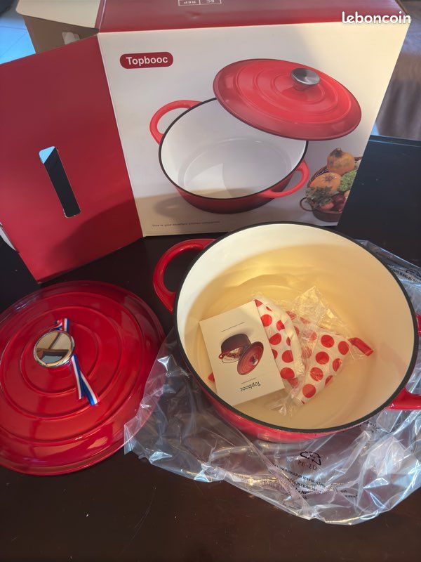 Cocotte En Fonte Émaillée Rouge 26 Cm 5L - Faitout Dutch Oven Topbooc Avec Couvercle, Induction, Gaz, Four - Idéale Pour Braiser, Ragoûts, Pain Maison