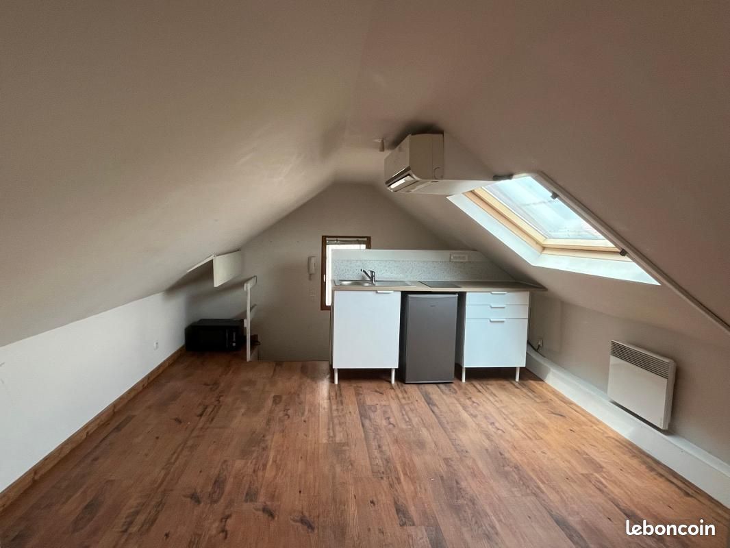 Appartement 1 pièce 11 m² · à Reims · 11 m² · 380 €
