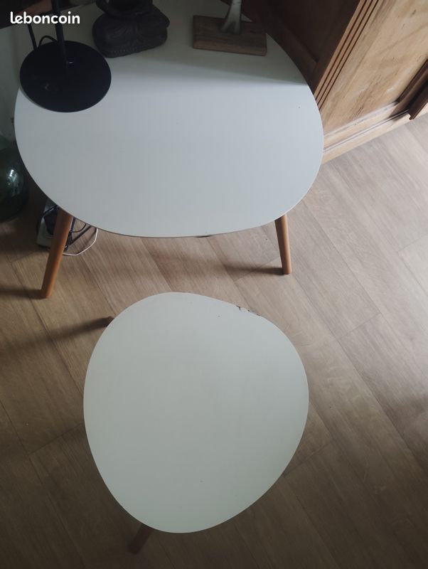 2 petites tables (image 3)