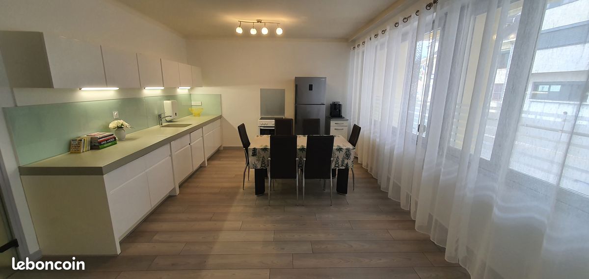 Appartement 3 pièces 64 m² · à Lons-le-Saunier · 64 m² · 159 000 €