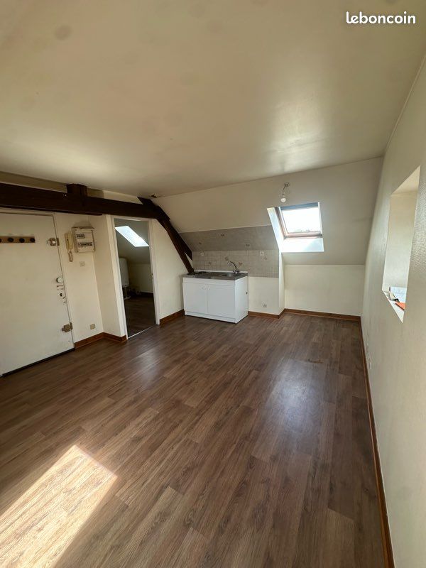 Appartement 1 pièce 23 m² · à Cholet · 23 m² · 320 €