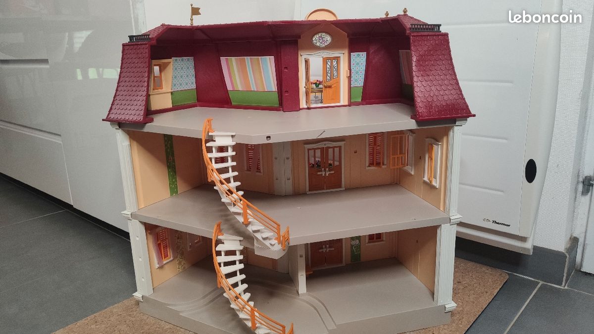 Maison playmobil 5302 très bon état (image 8)