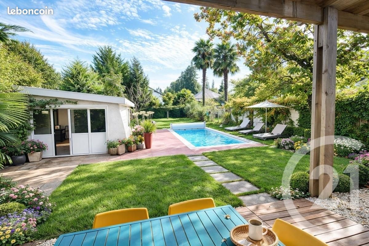 Maison 5 pièces 145 m² · à Pau · 145 m² · 680 000 €