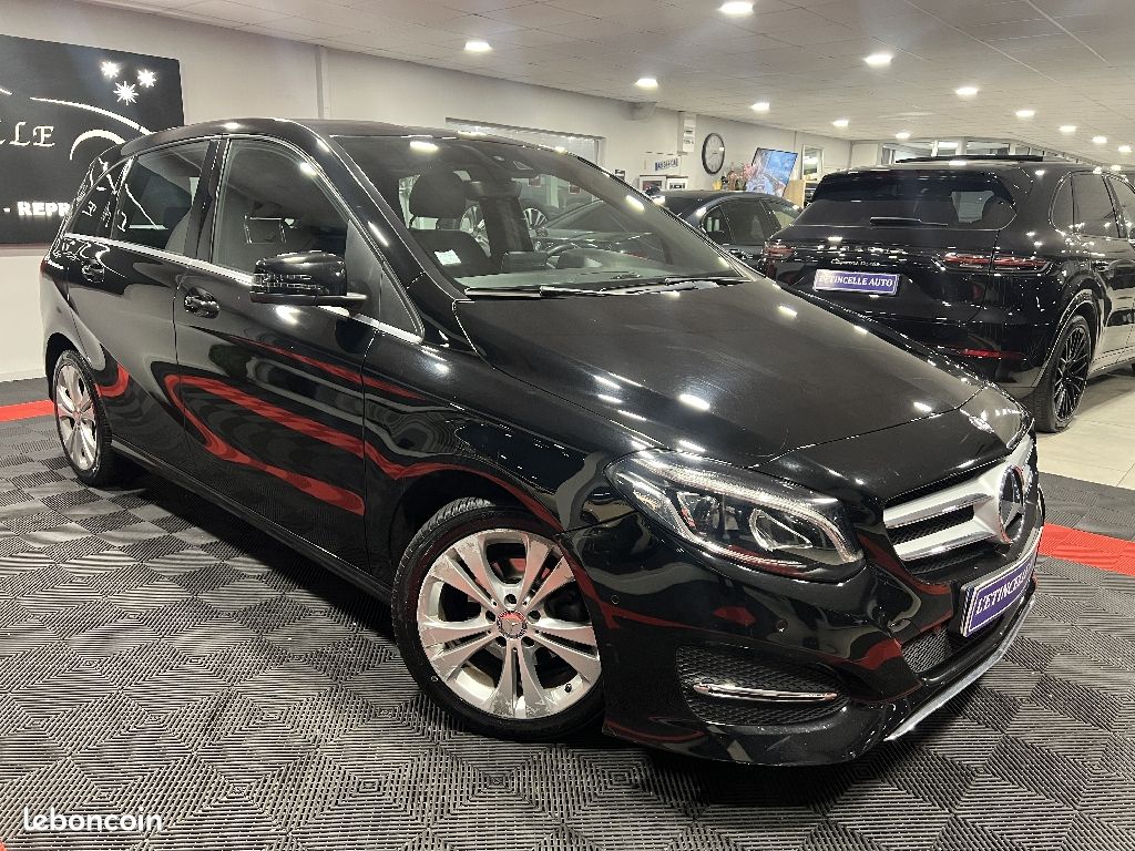 Mercedes Classe B 180 d 7-G DCT Sensation (image 4)