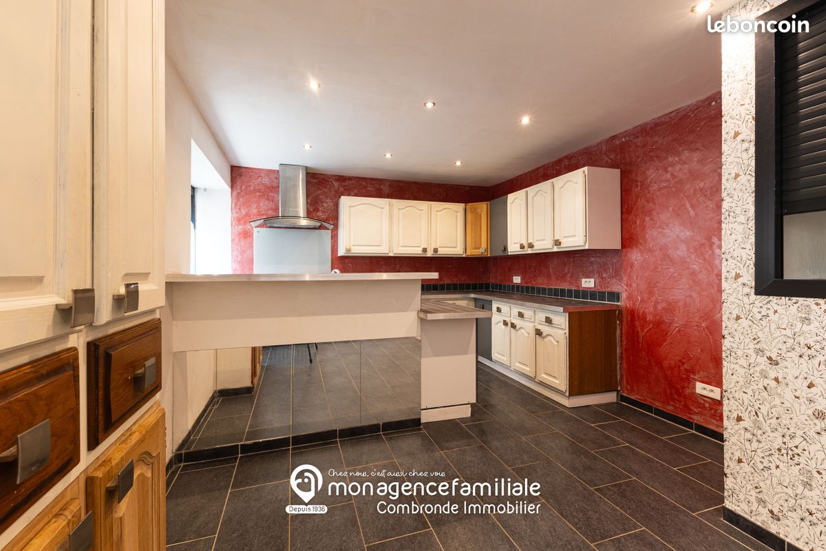 Maison 4 pièces 97 m² · à Mozac · 97 m² · 788 €