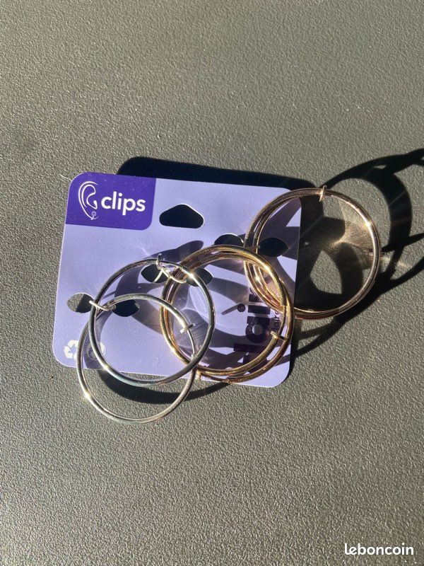 Boucles d’oreilles clips Claire’s (image 1)