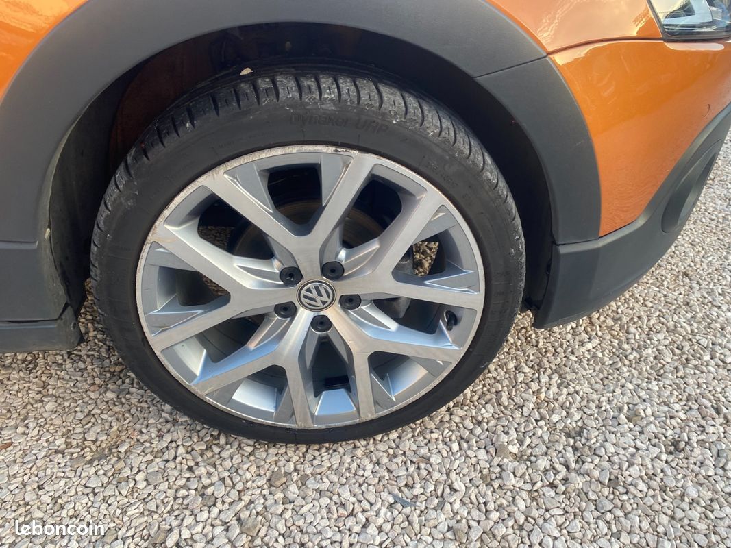 Volkswagen POLO CROSS 1.2 TSI (image 9)