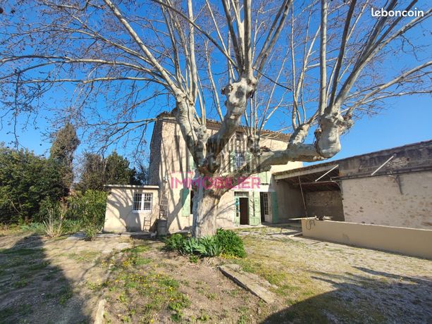 Mas 8 pièces 150 m²