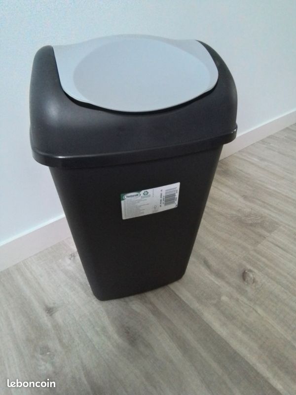 Poubelle état neuf tontarelli 16 l (image 2)