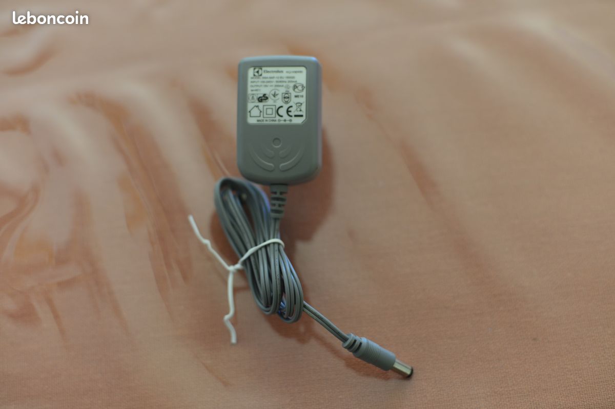 Chargeur / alimentation ELECTROLUX 4055093530