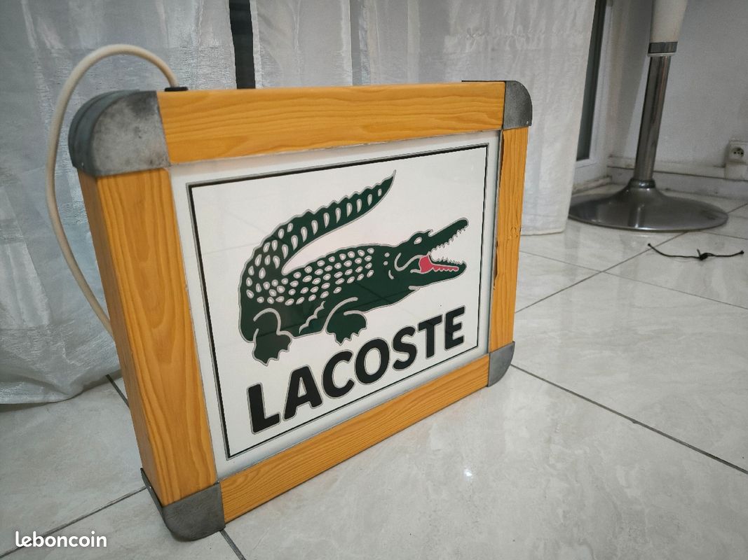 Enseigne Lacoste vintage de collection (image 2)