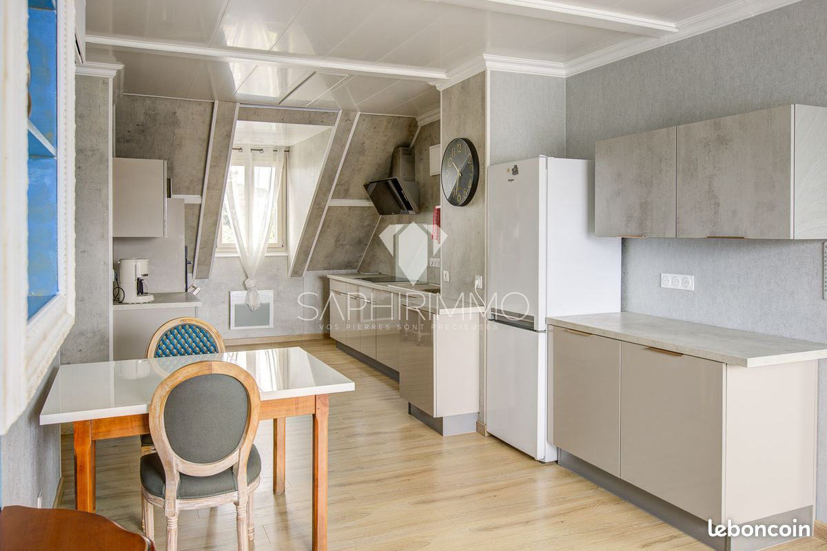 Appartement 5 pièces 120 m² · à Brive-la-Gaillarde · 120 m² · 299 000 €