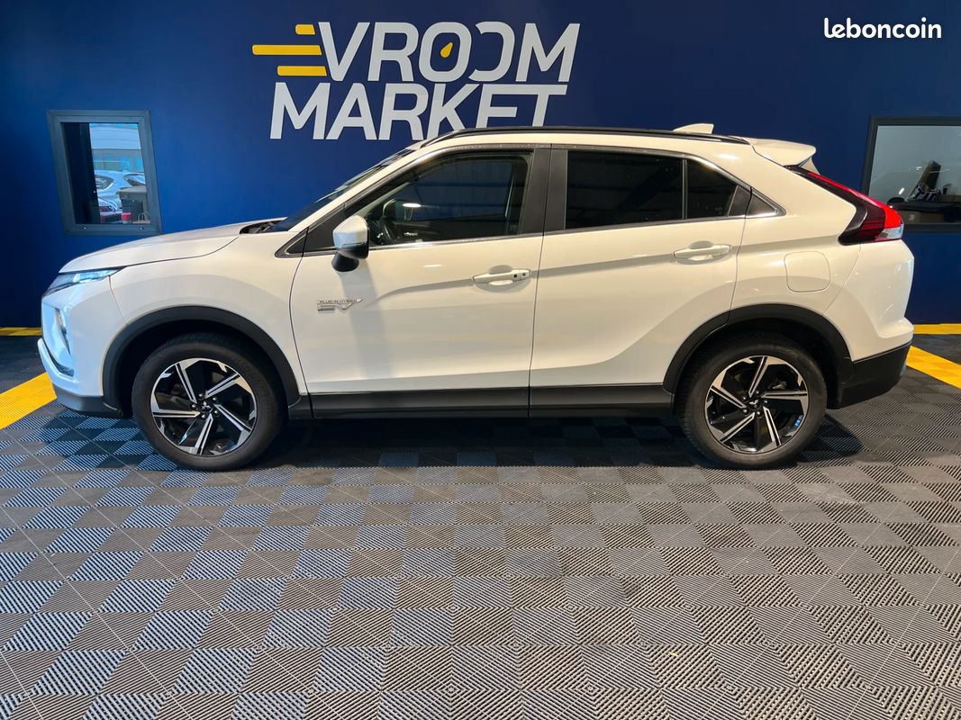 MITSUBISHI ECLIPSE CROSS PHEV 188 INSTYLE 4WD – 2021 – AUTO – 102 000 km – CARPLAY – SIEGES CHAUFFANTS – SUIVI COMPLET (image 2)