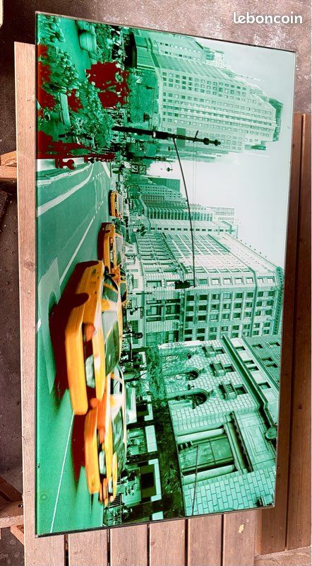 Table basse design verre trempé - motif New York (image 1)